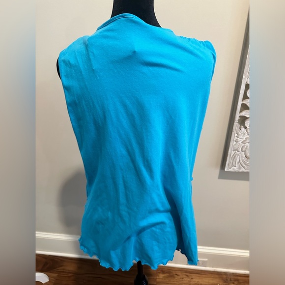 Woman turquoise top - Picture 2 of 4